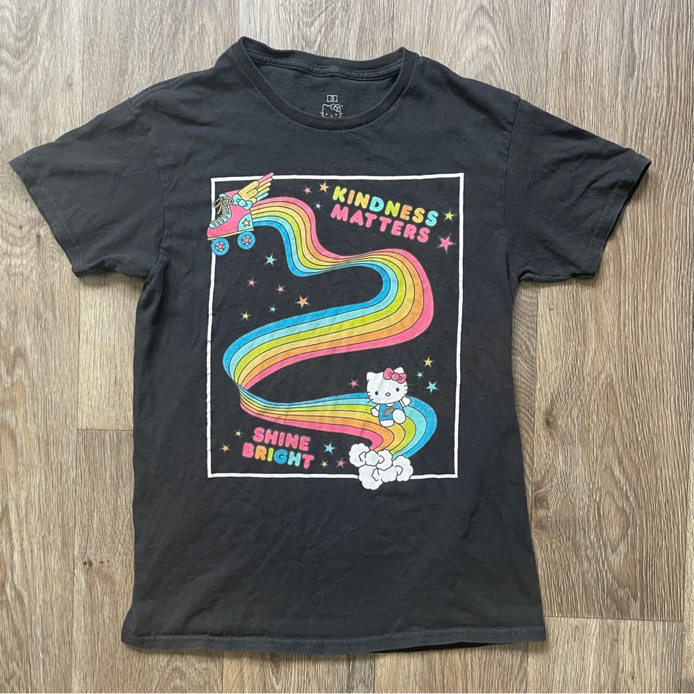 Hello Kitty rainbow tee